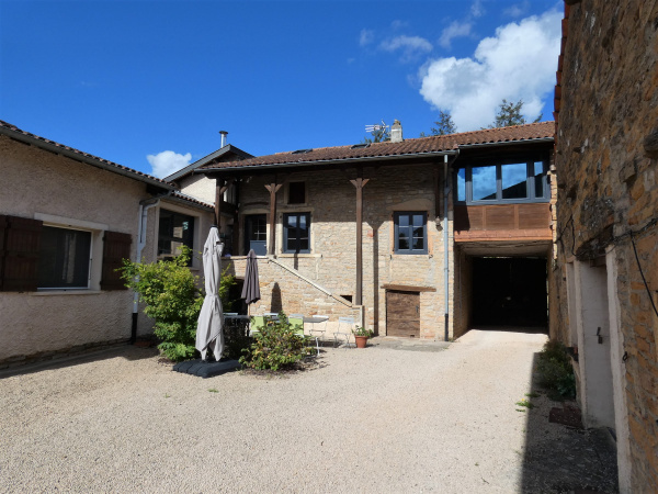 Offres de vente Maison de village Saint-Maurice-de-Satonnay 71260